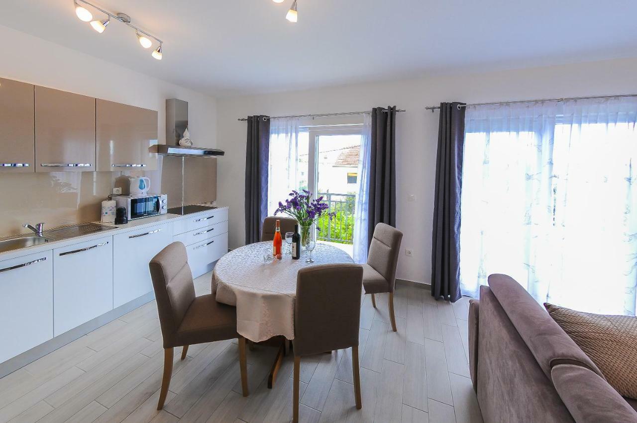 Apartment Petar Kastela Ngoại thất bức ảnh
