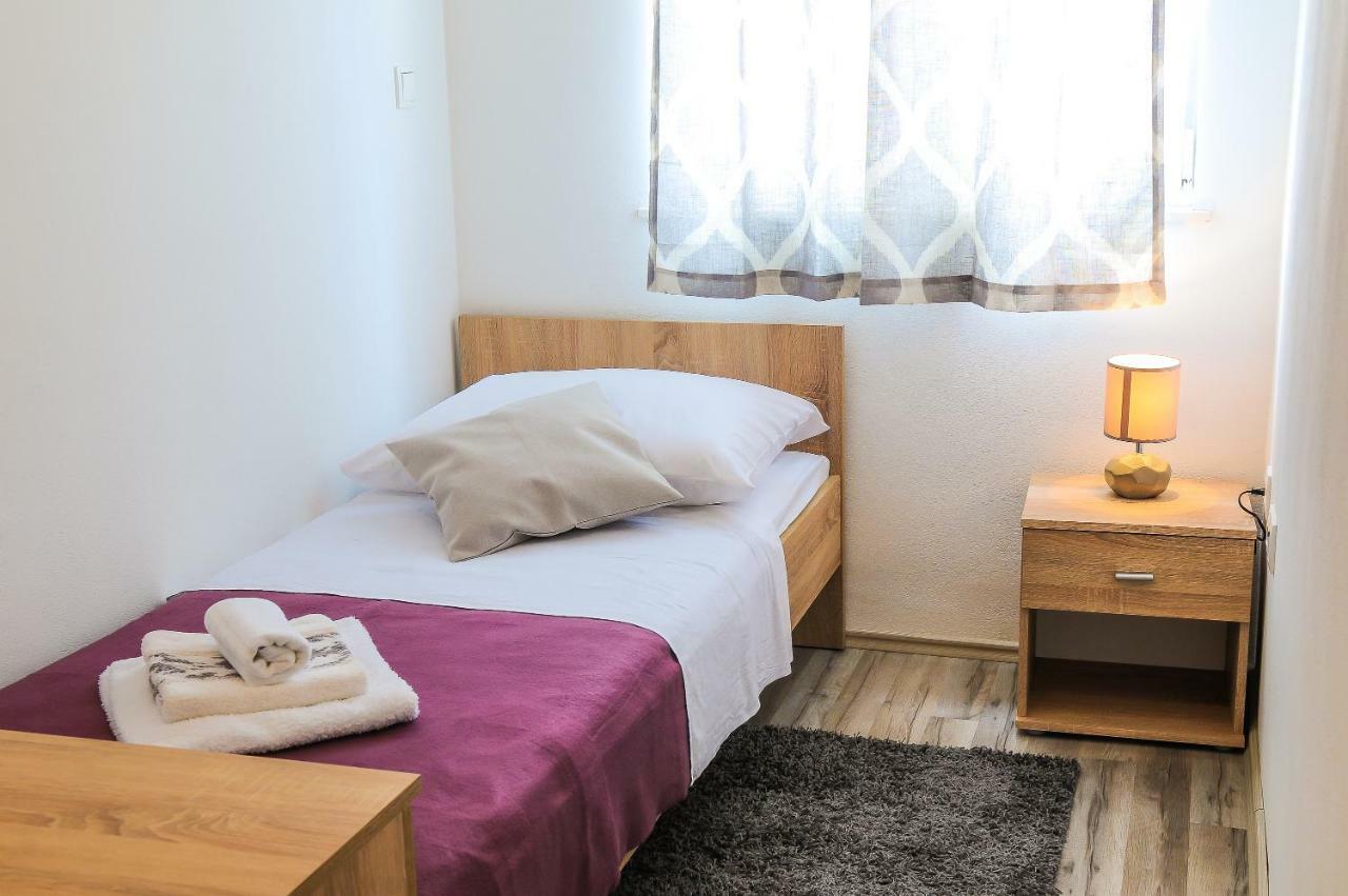 Apartment Petar Kastela Ngoại thất bức ảnh