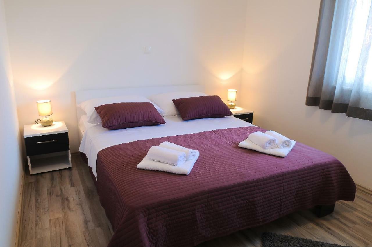 Apartment Petar Kastela Ngoại thất bức ảnh